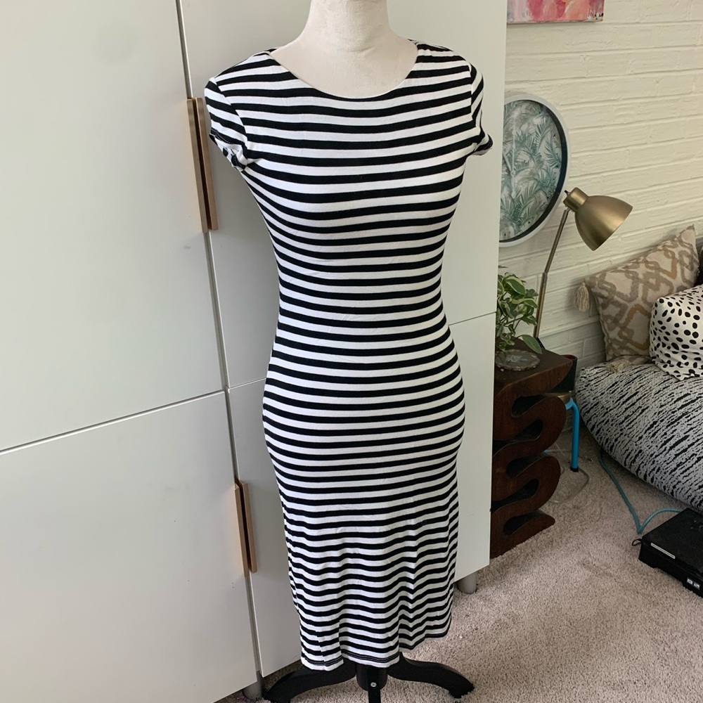 Velvet Torch striped capped sleeve dress
